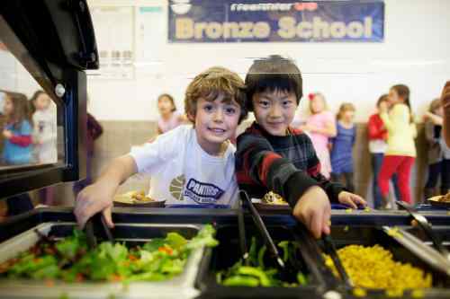 Let's Move Salad Bars to Schools