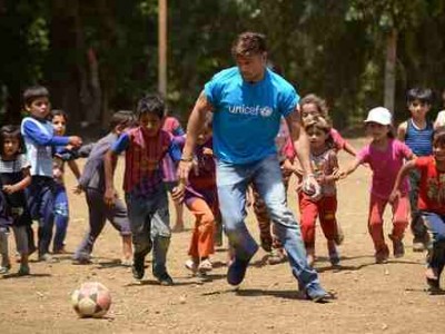 Ricky Martin Meets Syrian Refugee Children in Lebanon