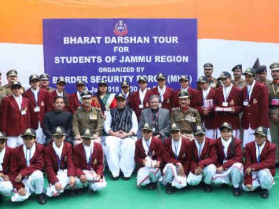 India Offers Bharat Darshan Tours to School Students