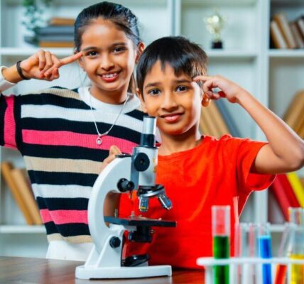 Representational AI-generated Image of School Children | RMN Kids News