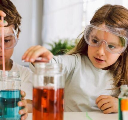 Representational AI-generated Image of Science Experiments at Home for Children | RMN Kids News